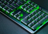 Razer制造了一些最好的游戏键盘所有功能都包含在时尚的设计中