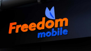 FreedomMobile在您拿到手机时提供100GB的额外数据