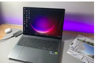 三星推出了一款绝对可以与MacBookPro竞争的超薄创作者笔记本