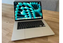 苹果MacBookAir15M2价格昂贵但实际上无与伦比